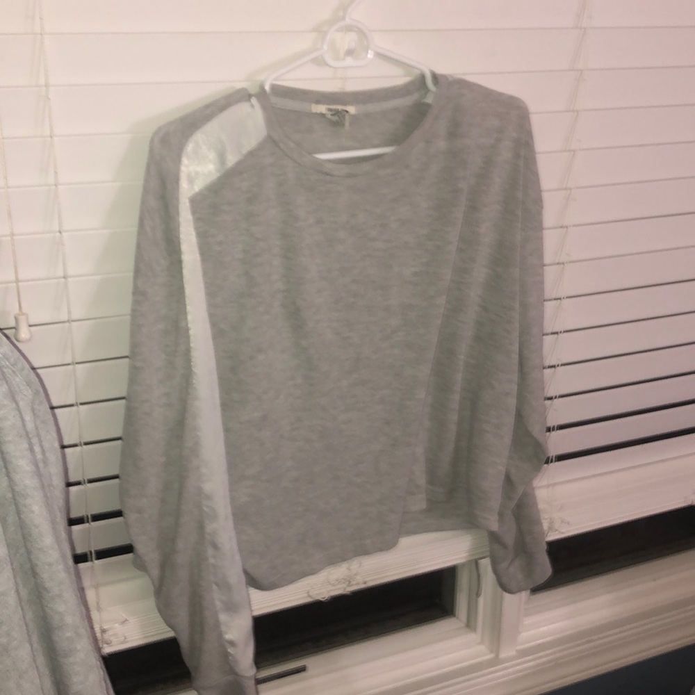 fitted good quality grey sweater